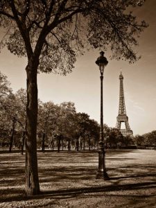 An Afternoon Stroll – Paris I