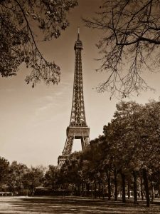 An Afternoon Stroll – Paris II