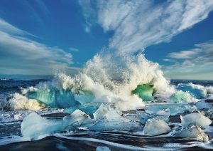 Waves breaking, Iceland