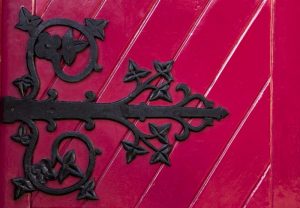 Ireland, Ennis Close up of door hing detail
